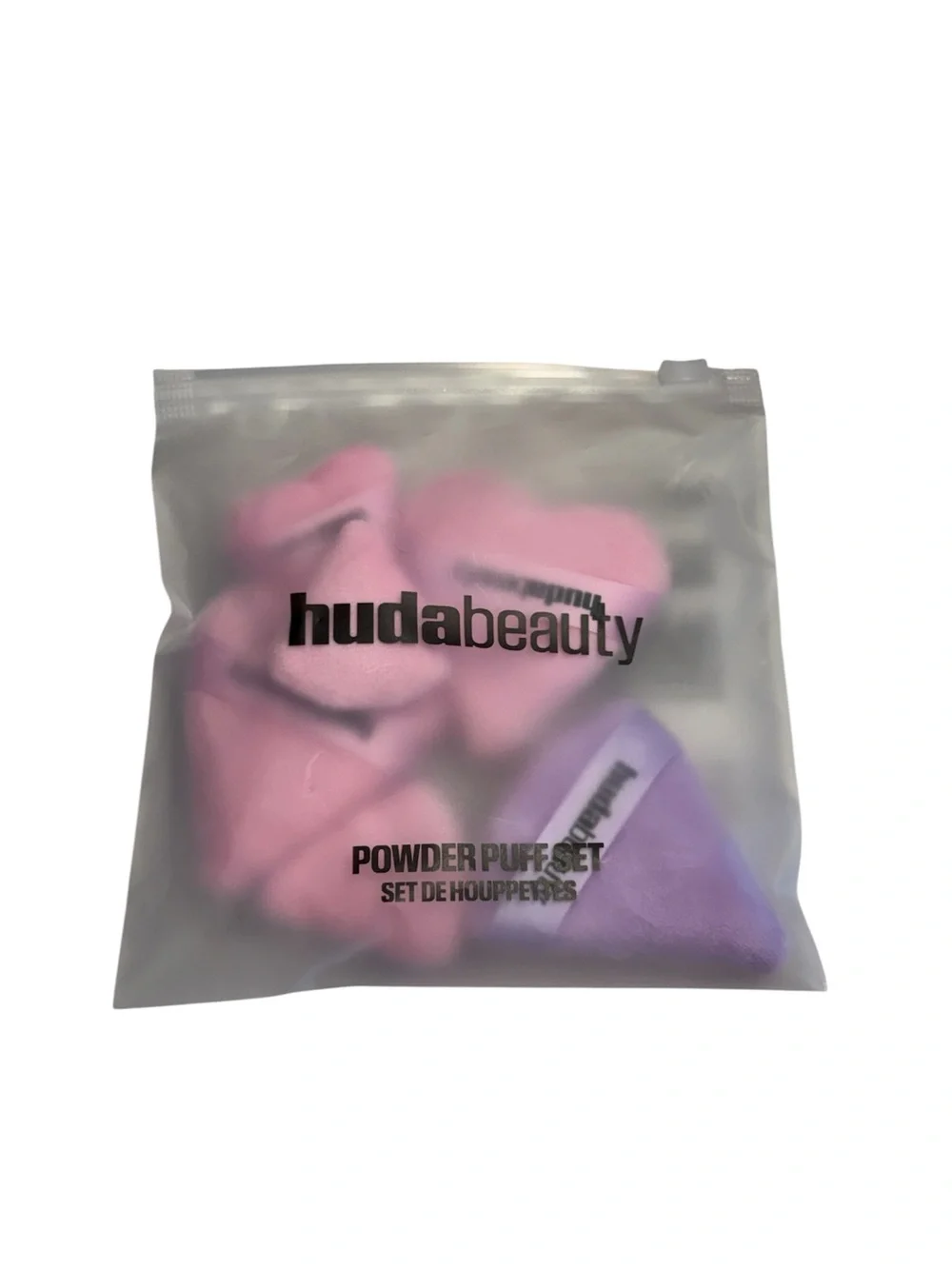 HUDA BEAUTY items included